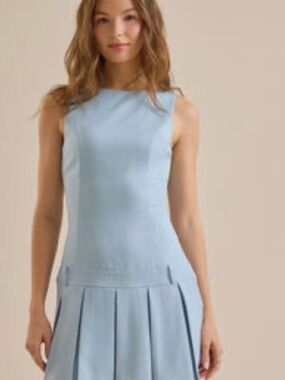 Altar’d state Sleeveless Light Blue Pleated Hem Dress XL so cute! NWT